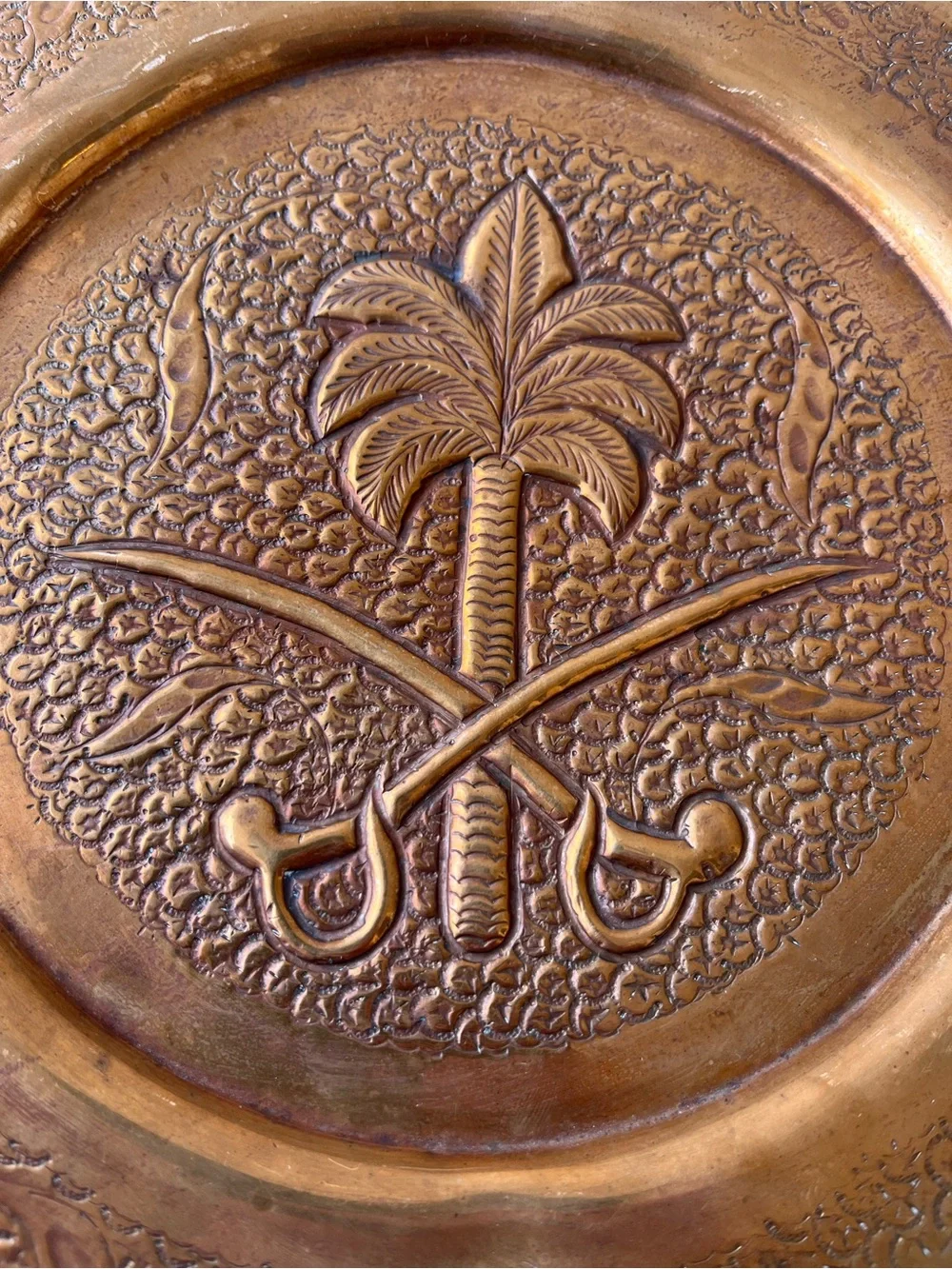 N/A handcrafted decorative